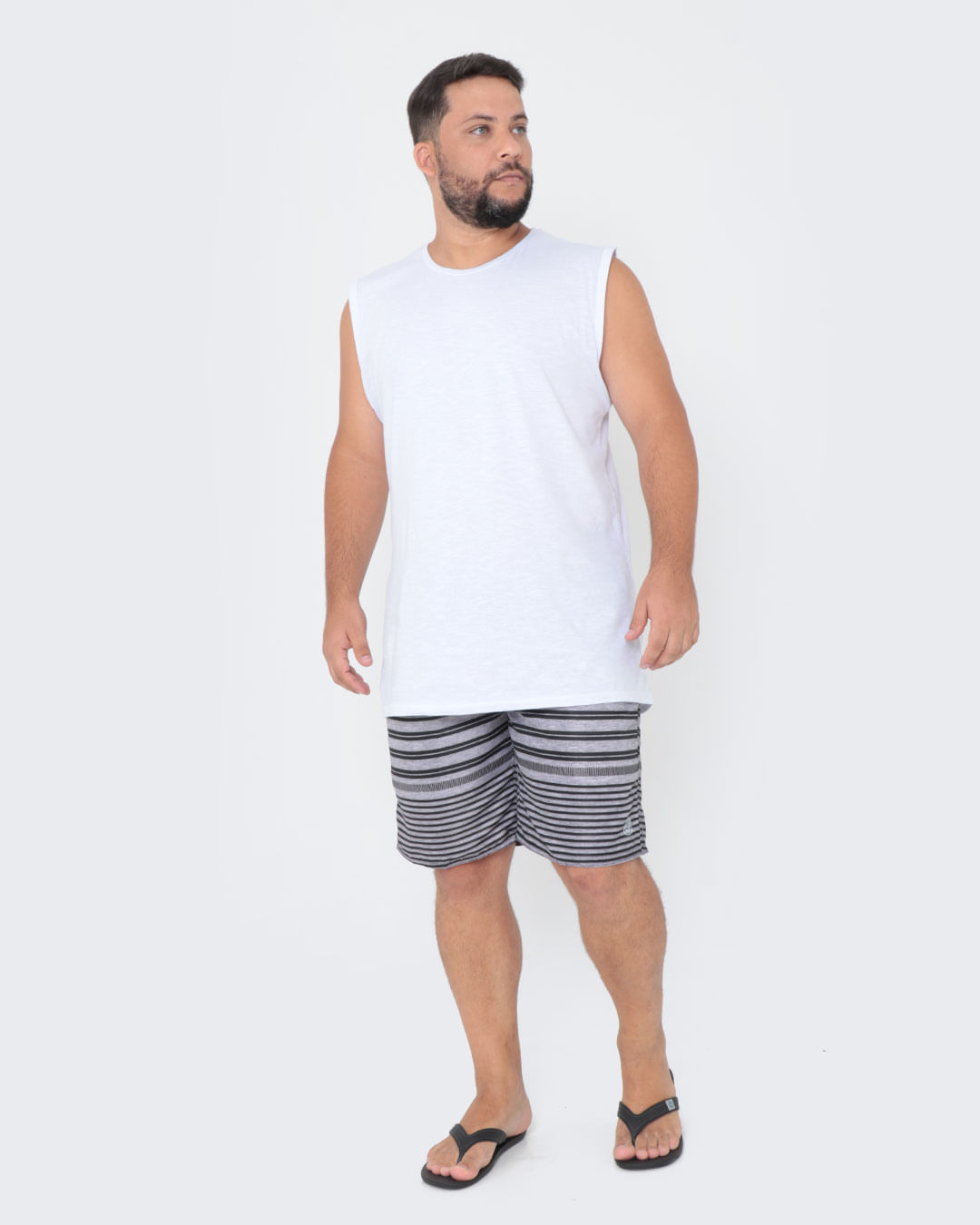 Bermuda-Plus-Size-Listrada-Cinza