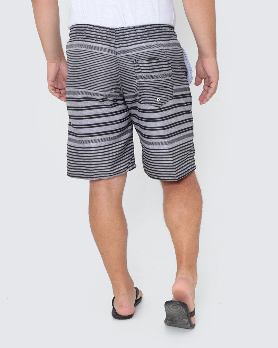 Bermuda-Plus-Size-Listrada-Cinza