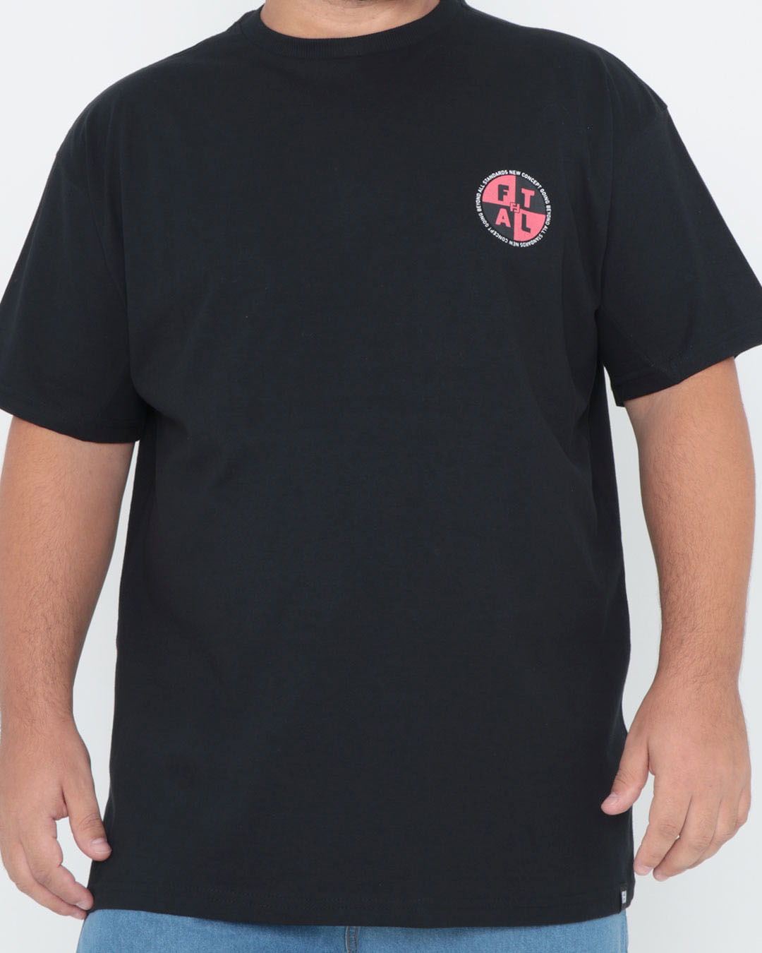 Camiseta-Plus-Size-Manga-Curta-Fatal-Preta