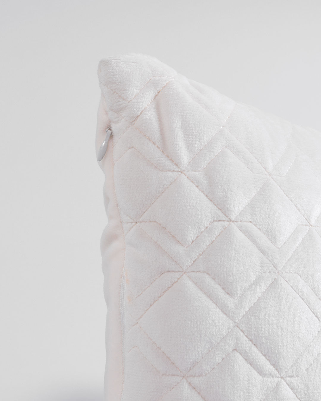 Almofada-Matelasse-Flannel-Off-White