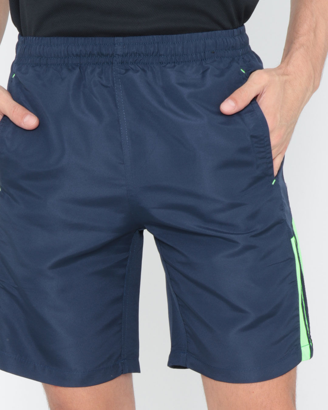 Bermuda-Fitness-Com-Recorte-Lateral-Neon-Azul-Marinho