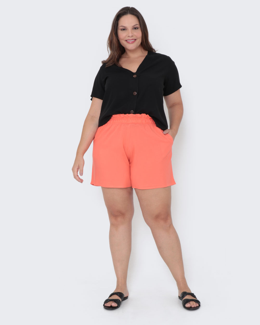 Blusa-Plus-Size-Decote-V-Lisa-Preta