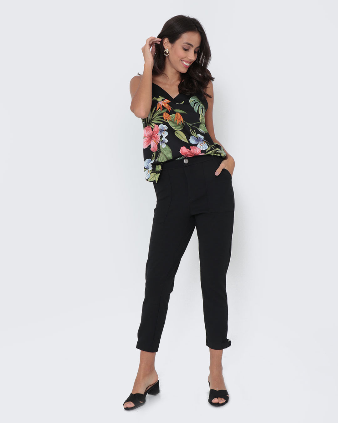 Regata-Alcinha-Estampa-Floral-Preta