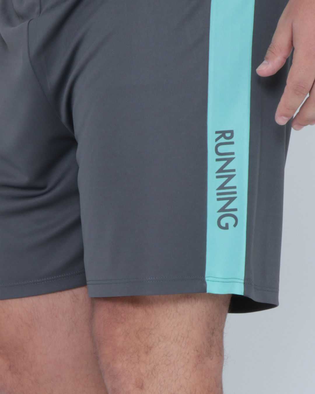 Bermuda-91125-Running-Plus---Cinza-Medio