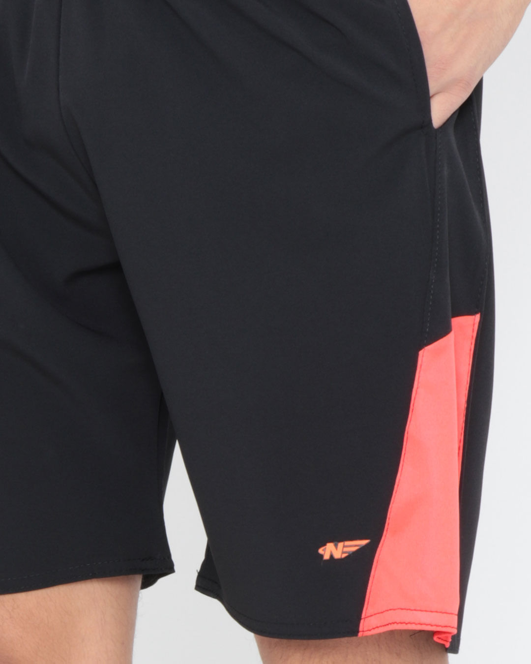 Shorts-68100031-Recortes---Preto