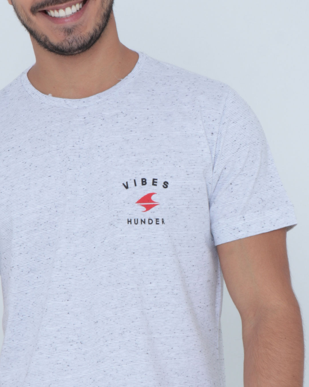 Camiseta-811s23-Botone-Estampa---Branco