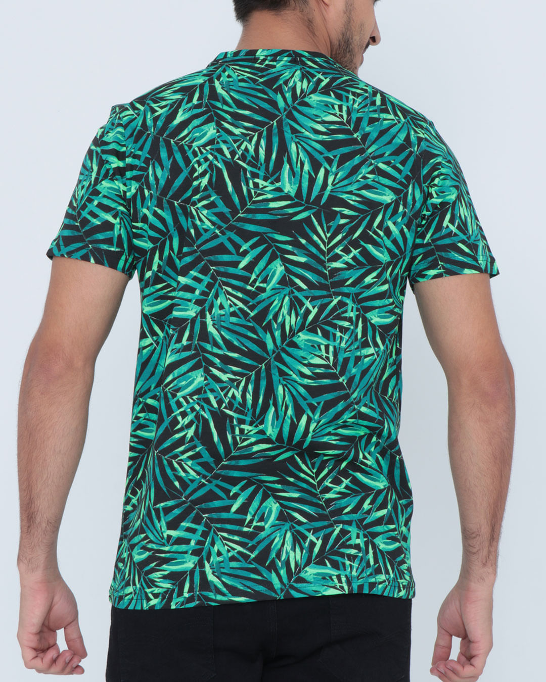 Camiseta-11000-Mc---Preto-Floral