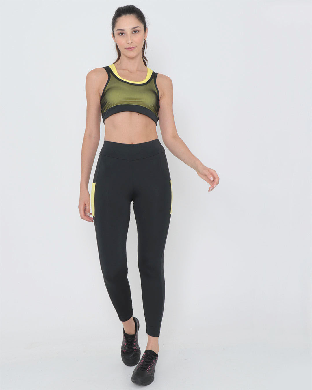 Top-19139-Com-Tule---Amarelo-Medio