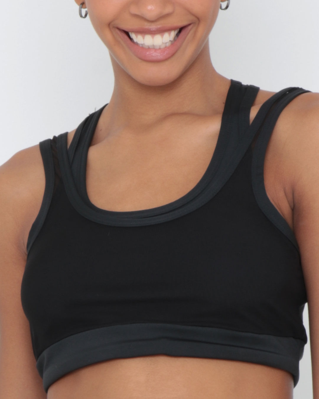 Top-19139-Com-Tule---Preto