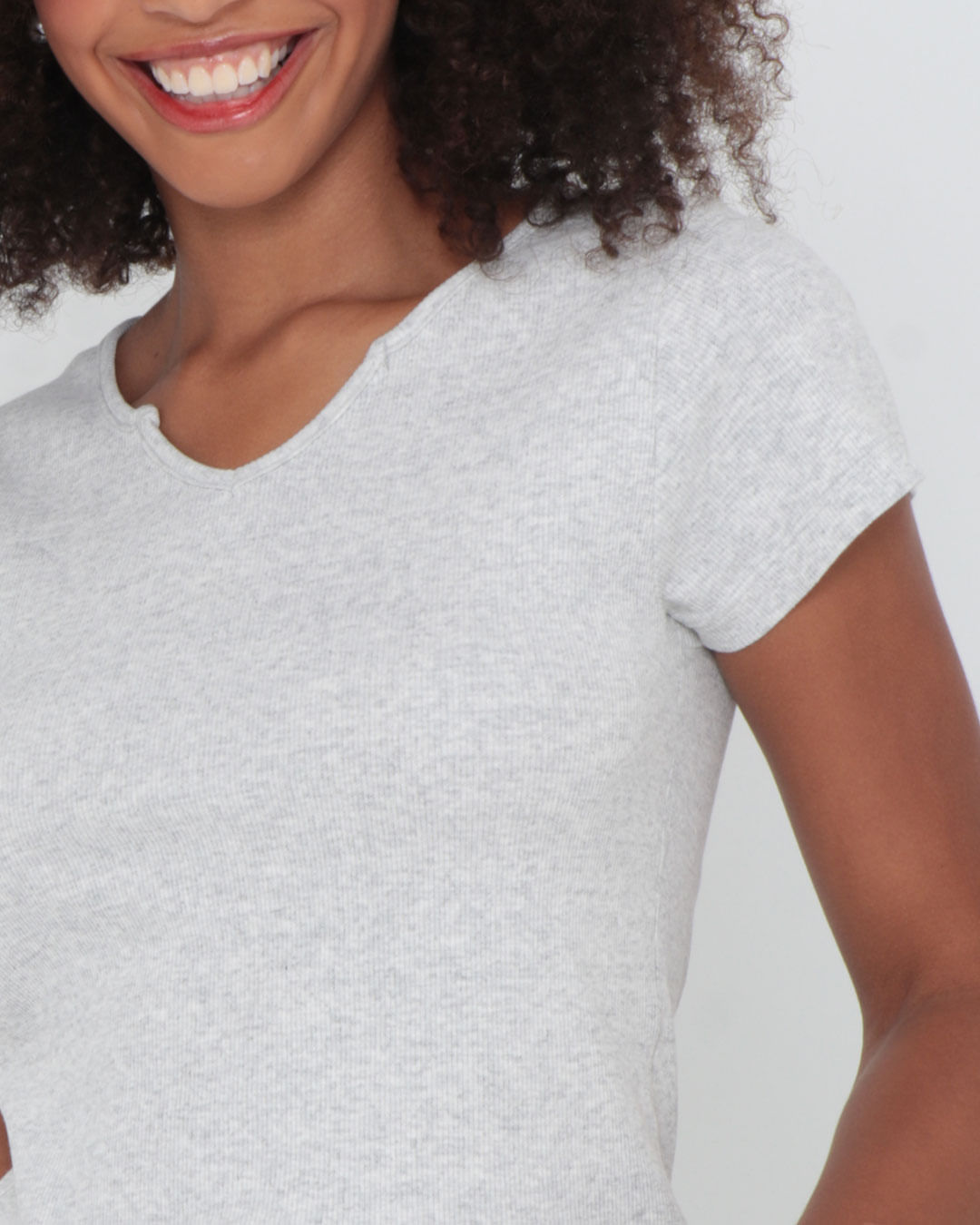 Blusa-Rib-Mc-Det-Decote-Lvt-2070-N3---Mescla-Claro