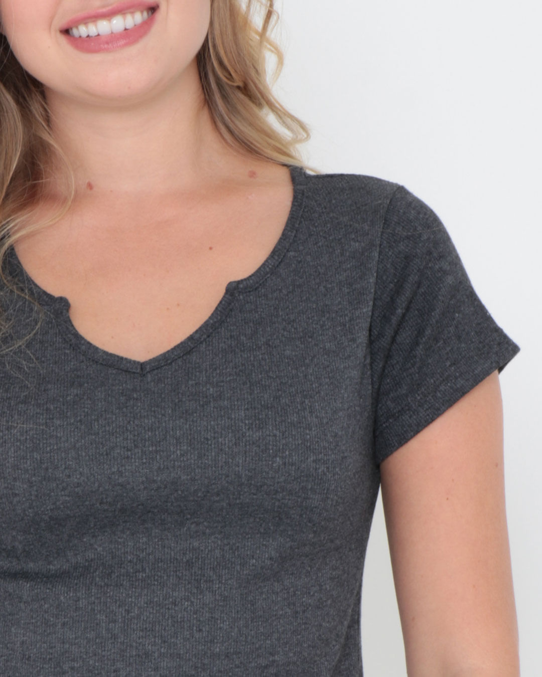 Blusa-Rib-Mc-Det-Decote-Lvt-2070-N3---Mescla-Escuro