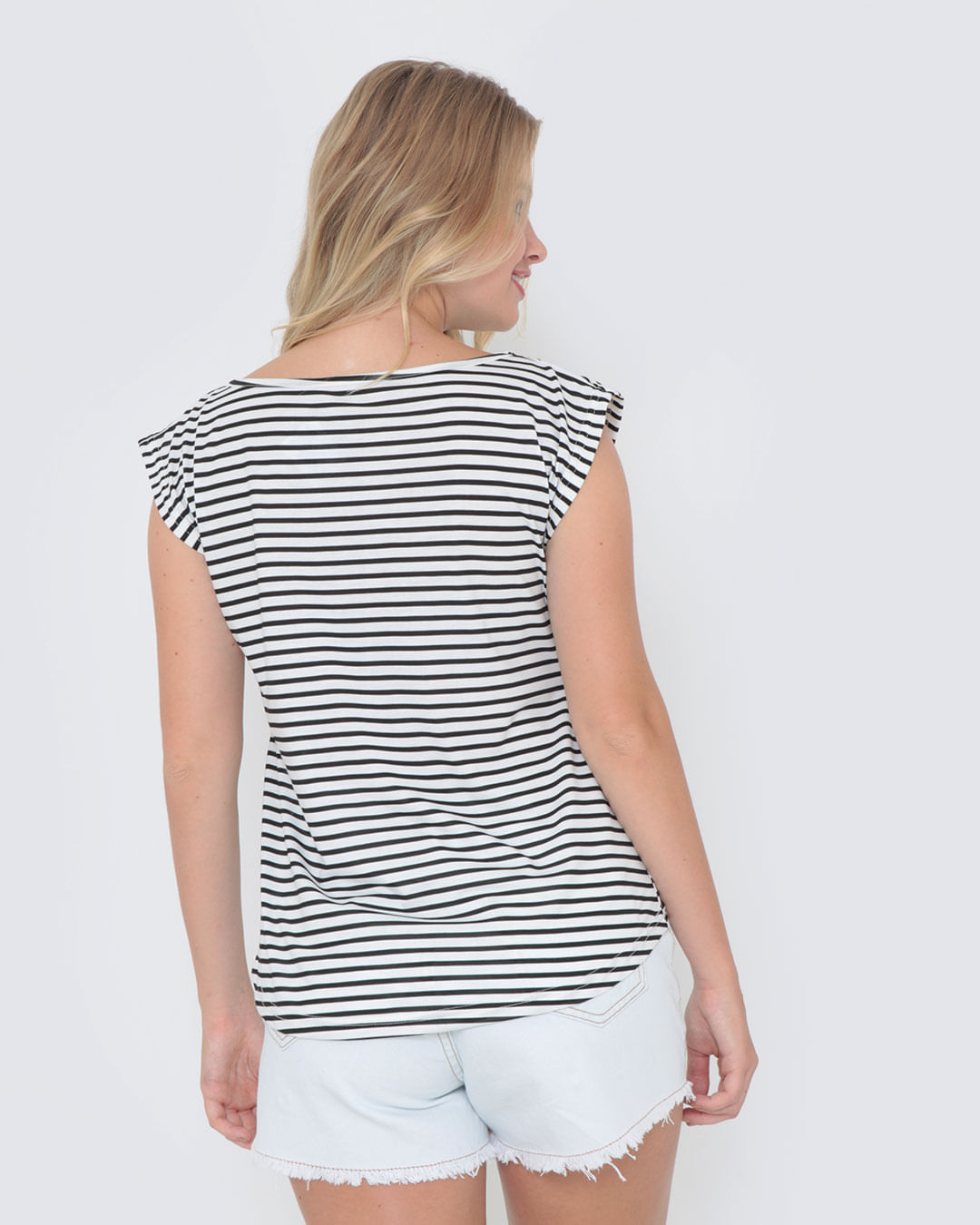 Blusa-Mc-Dec-V-Listrada-23202---Preto-Listrado
