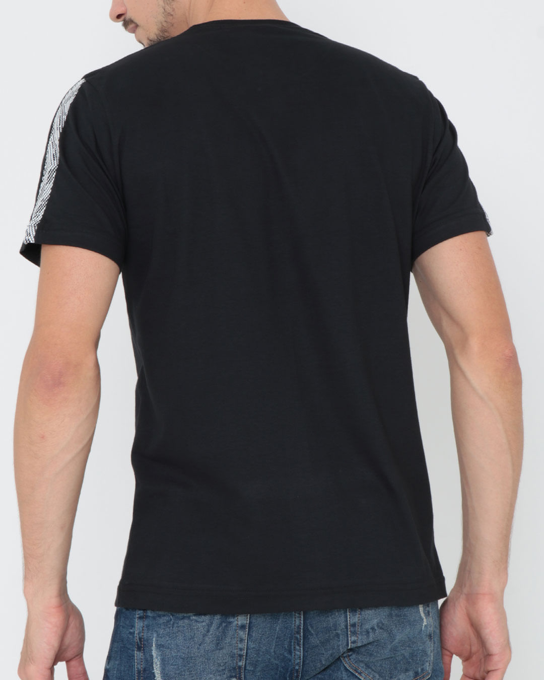 Camiseta-11192417-Urbano---Preto