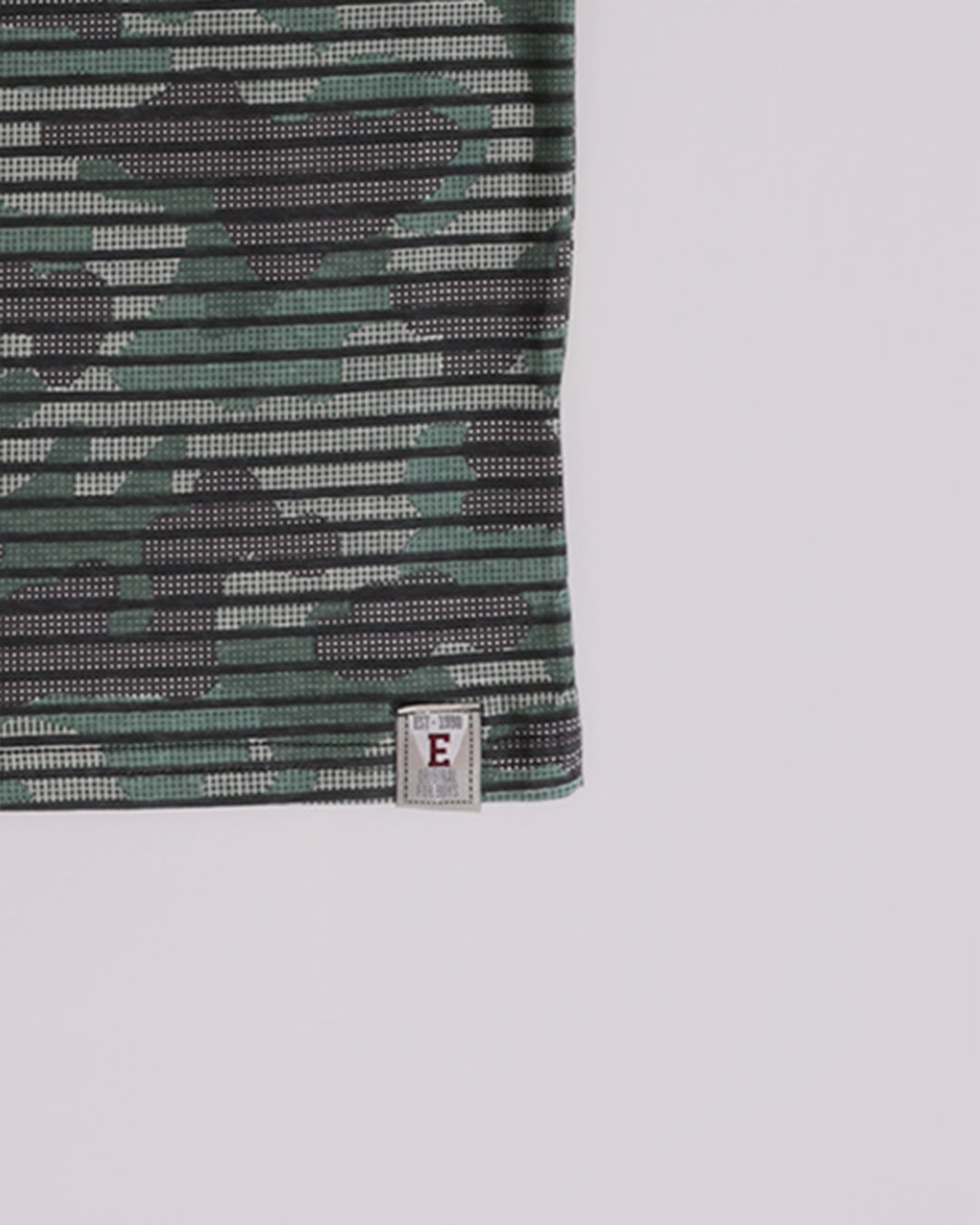 Camiseta22965--Mc-Listra-Masc-13---Verde-Listrado