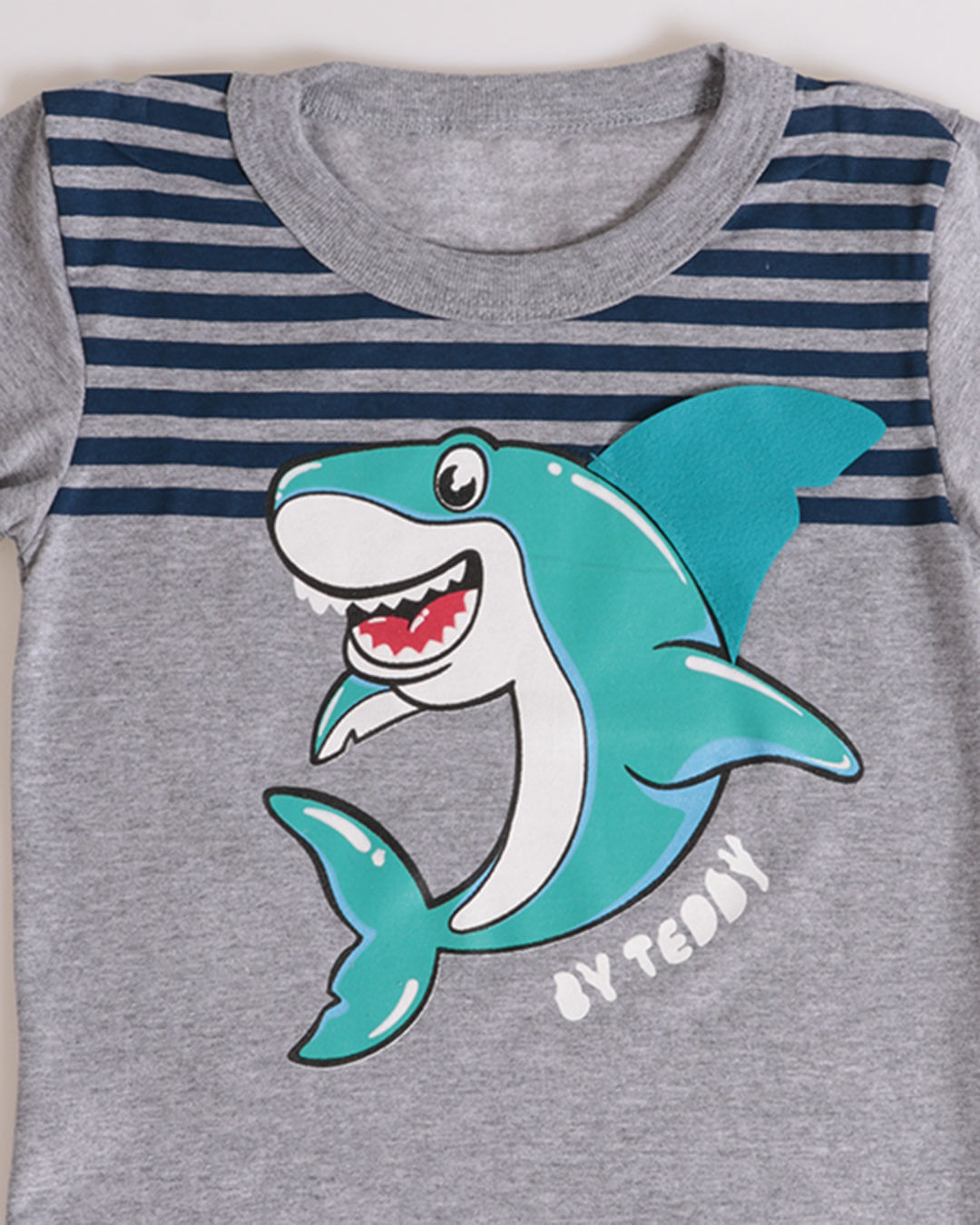 Camiseta-Mc-Tubarao13803-Masc-13---Cinza-Medio