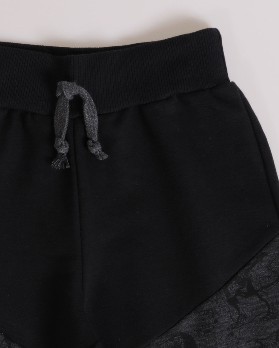 Bermuda-Est--Mol-6023-M-13---Preto