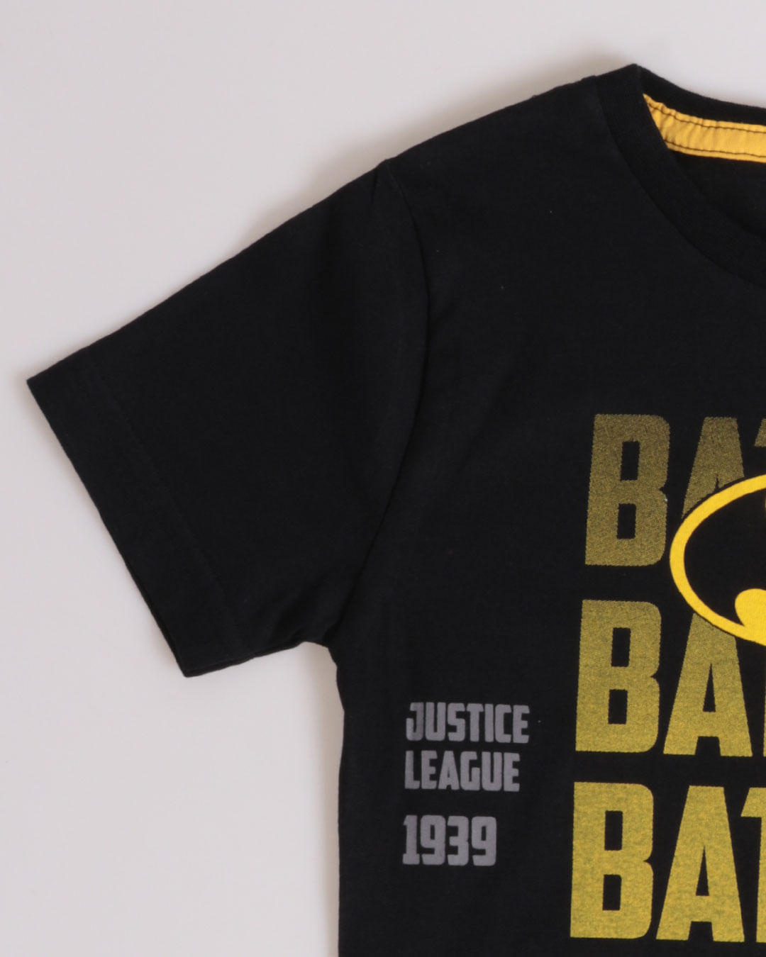 Camiseta-Ch22098-Mc-Batman--M13---Preto