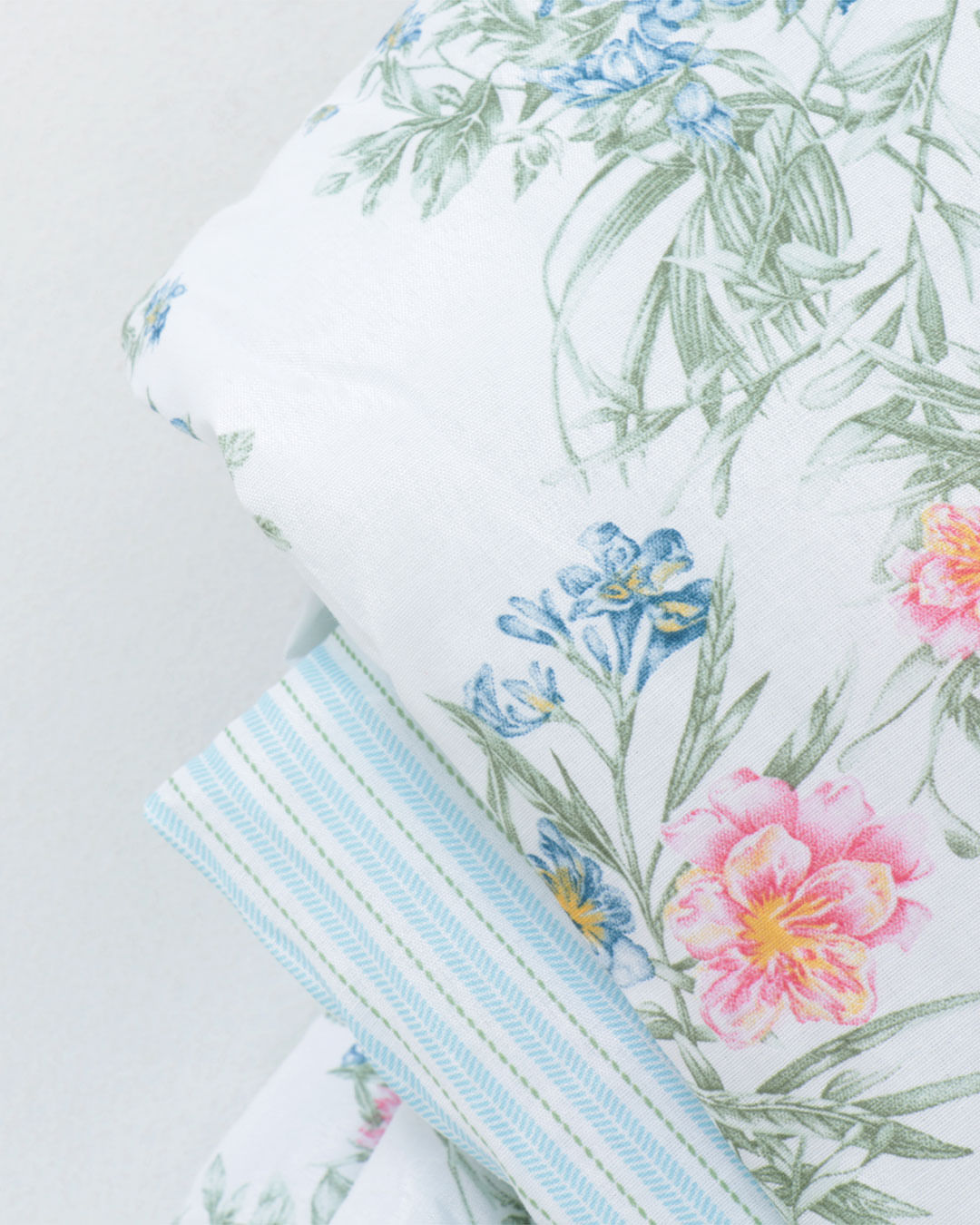 Edredom-Df-Solteiro-Ophelia---Branco-Floral