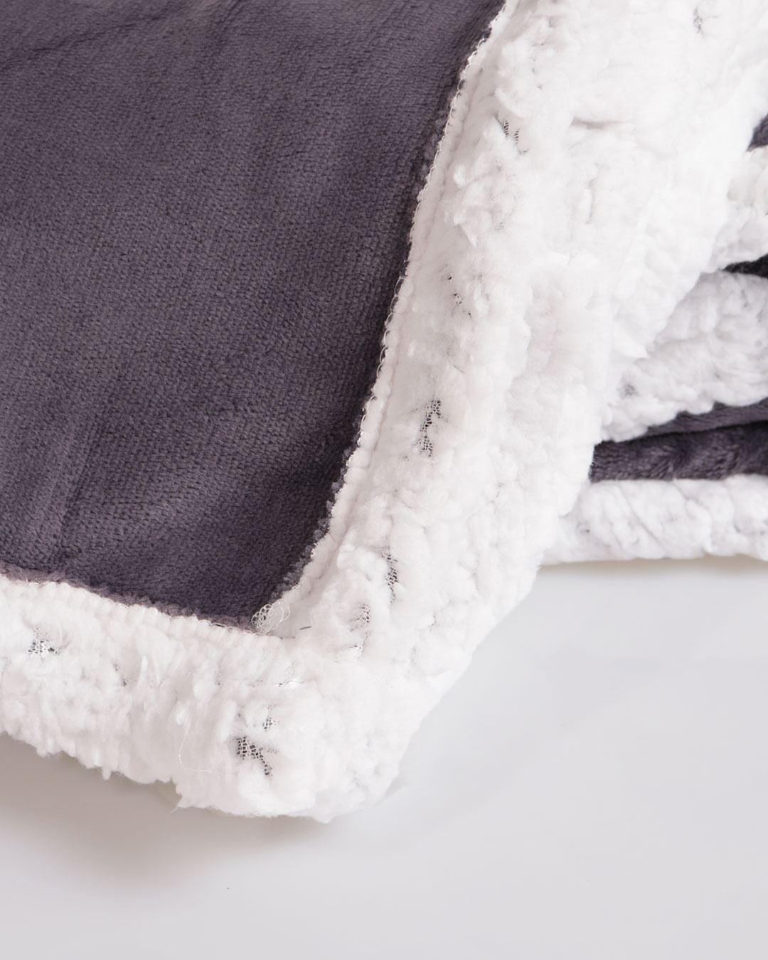 Manta-Flannel-Com-Sherpa-Casal---Cinza-Escuro