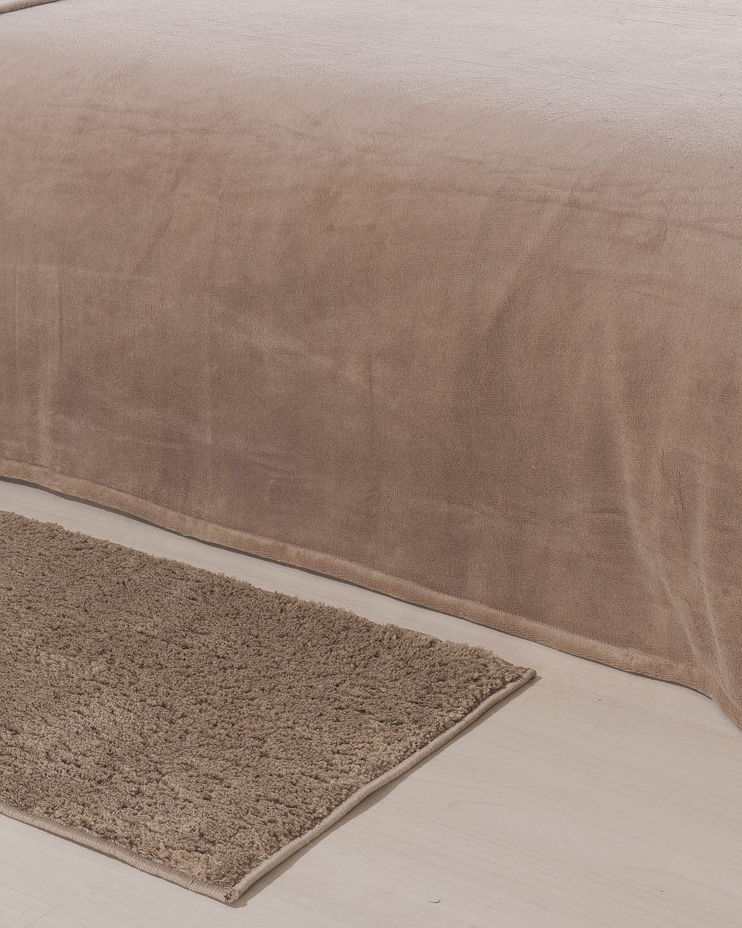 Tapete-Linha-Classic-050x100---Marrom-Claro