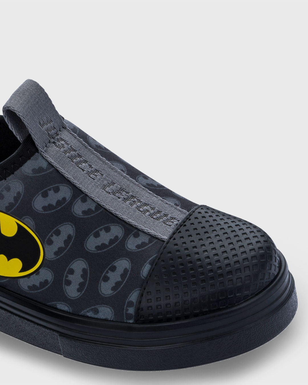 Ten-Info-22350-50631 ptcz-Batman---Preto
