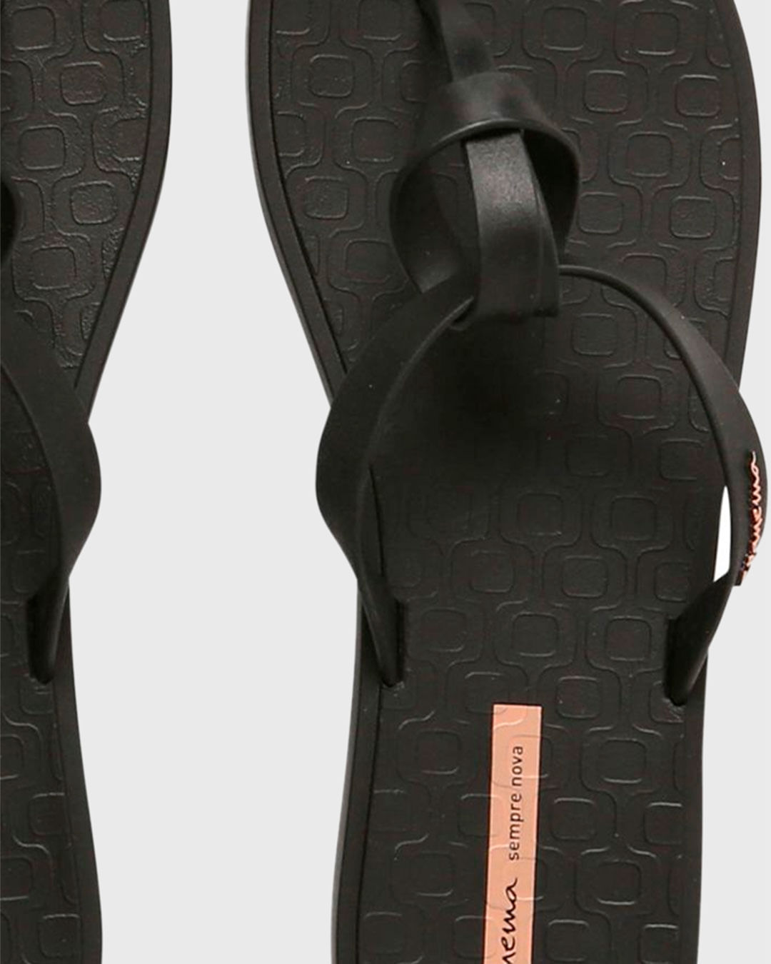 Chi-Fem-26511-20766-No-Preto---Preto