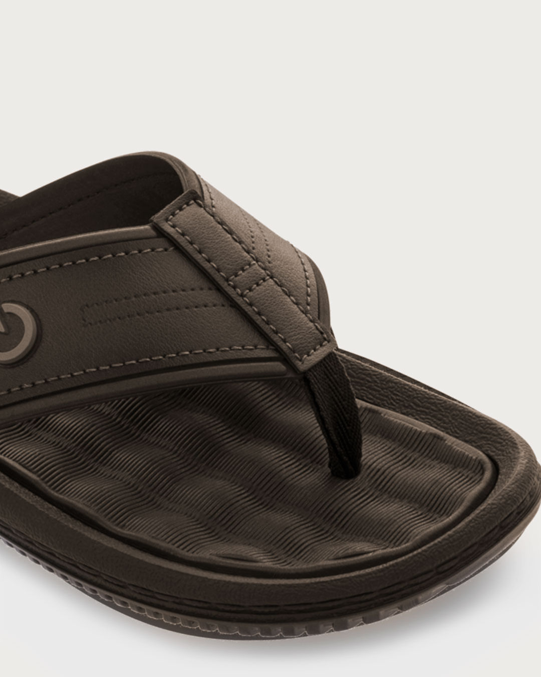 Chi-Mas-11020-20236-Fiji-Preto---Marrom-Escuro