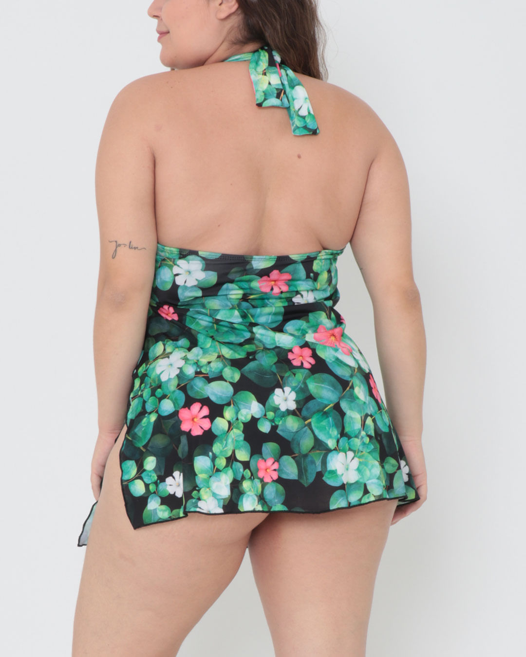 Maio-Tg-Com-Saia-2091814---Preto-Floral