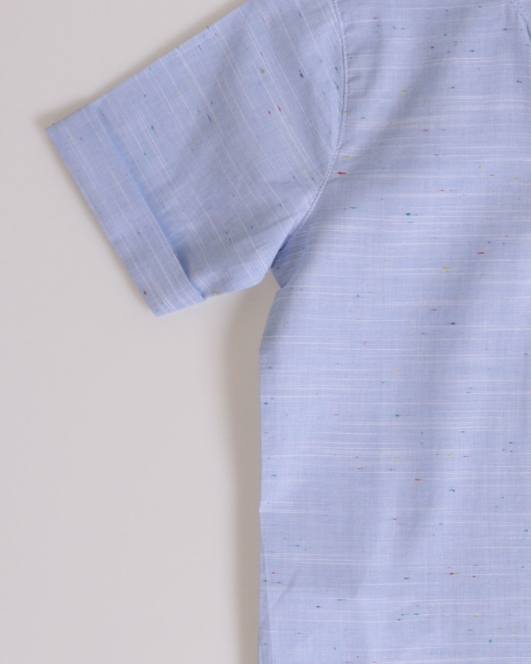 Camiseta-0402-Mc-Botone-M13---Azul-Claro