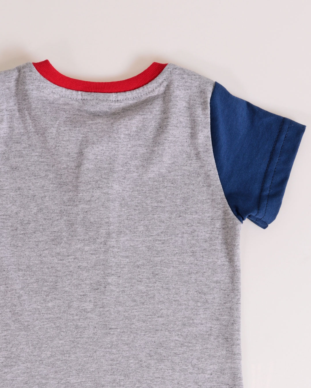 Camiseta-Mc-To060175-Mascpg---Cinza-Claro