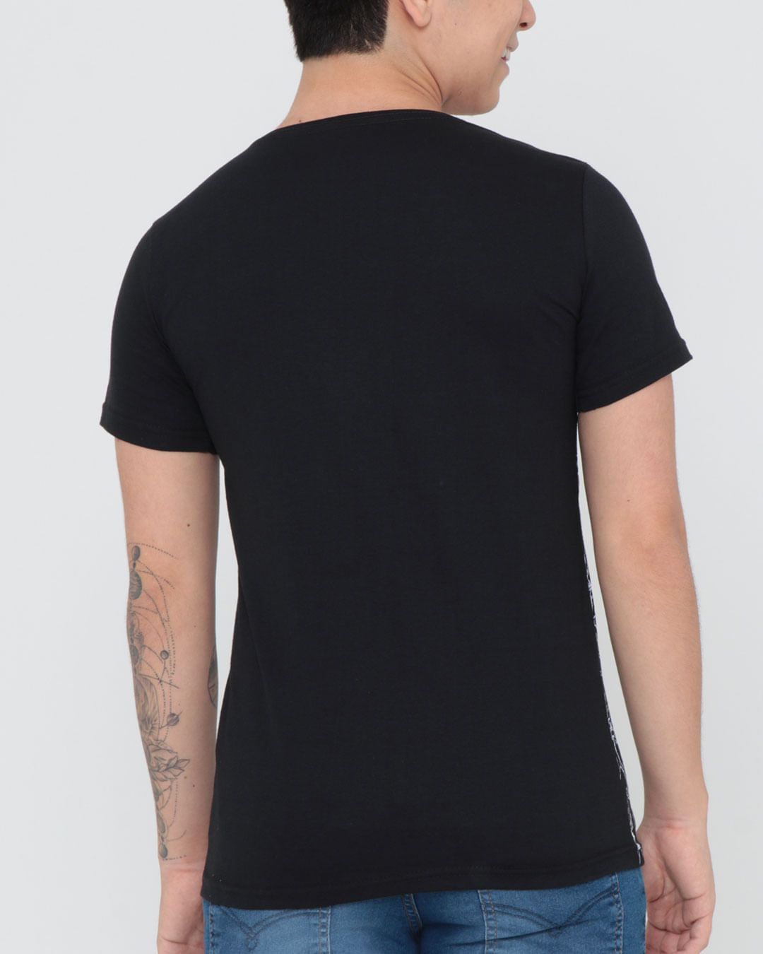 Camiseta-0014-Mc-M1016-Wa-Whats---Preto