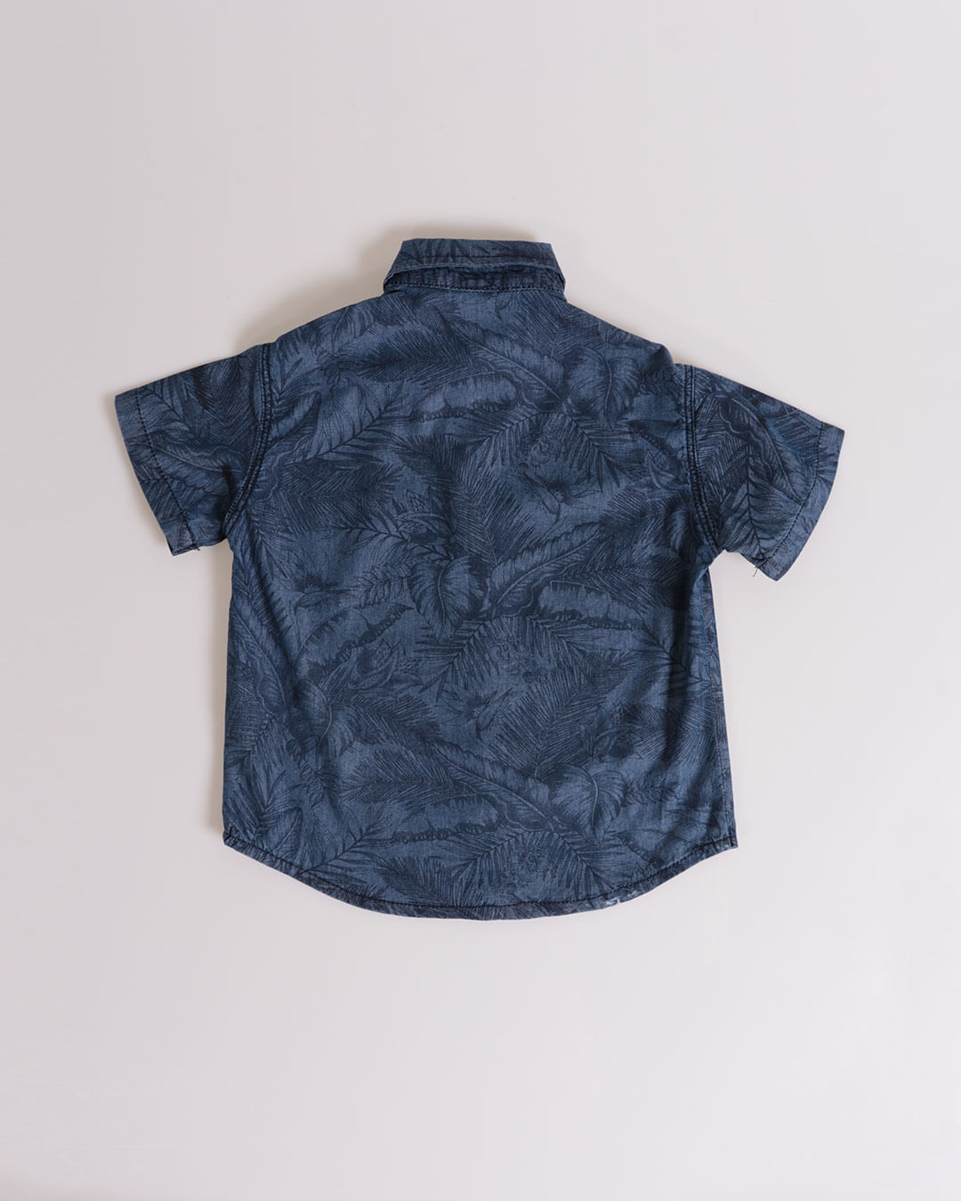 Camisa-2484b-Folhas-Masc-13-Mc---Blue-Jeans-Medio