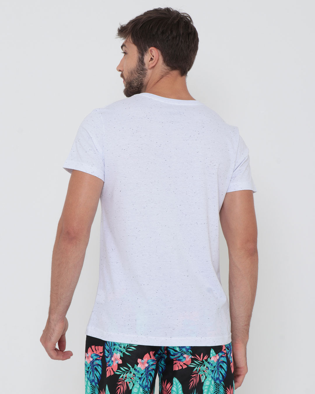 Camiseta-Ttp04-Botone-Sol---Branco