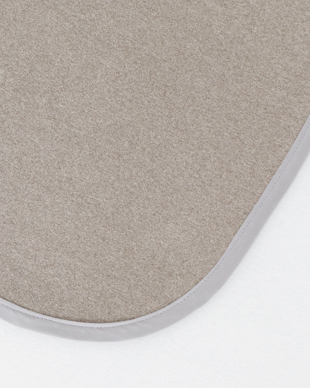 Tapete-Luxor-Antiderrapante-45x60---Cinza-Claro