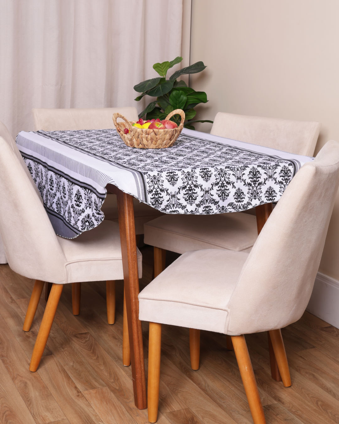 Toalha-Mesa-Red-34005-140---Preto-Outros