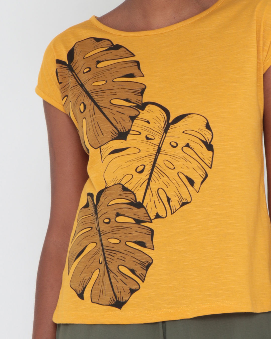 Blusa-1407--Estampada-Mostarda--Mesa---Mostarda--Medio