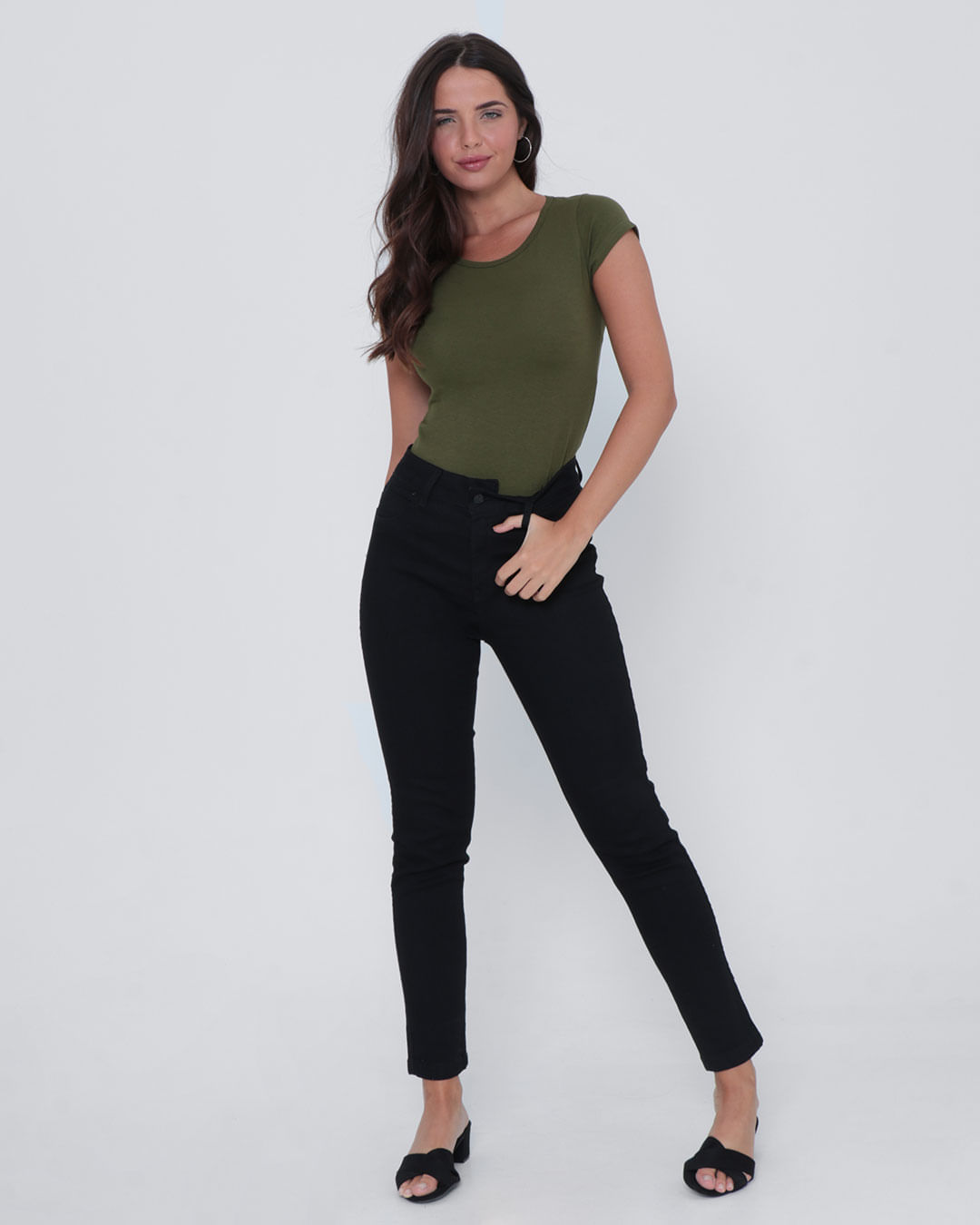 Blusa-1976-Mc-G-Redonda-Militar---Verde-Escuro