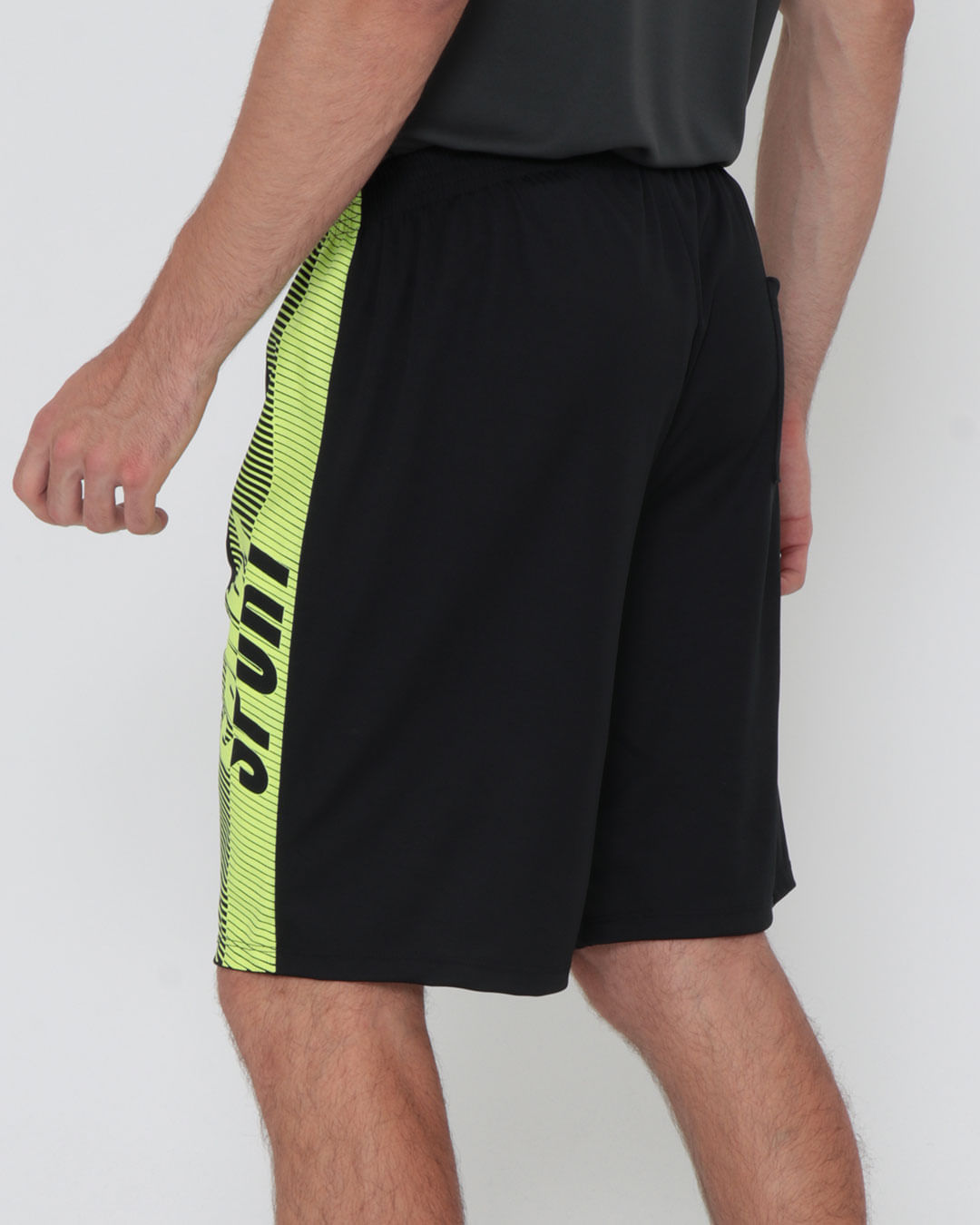 Bermuda-A91177-Estampa-Lateral---Preto