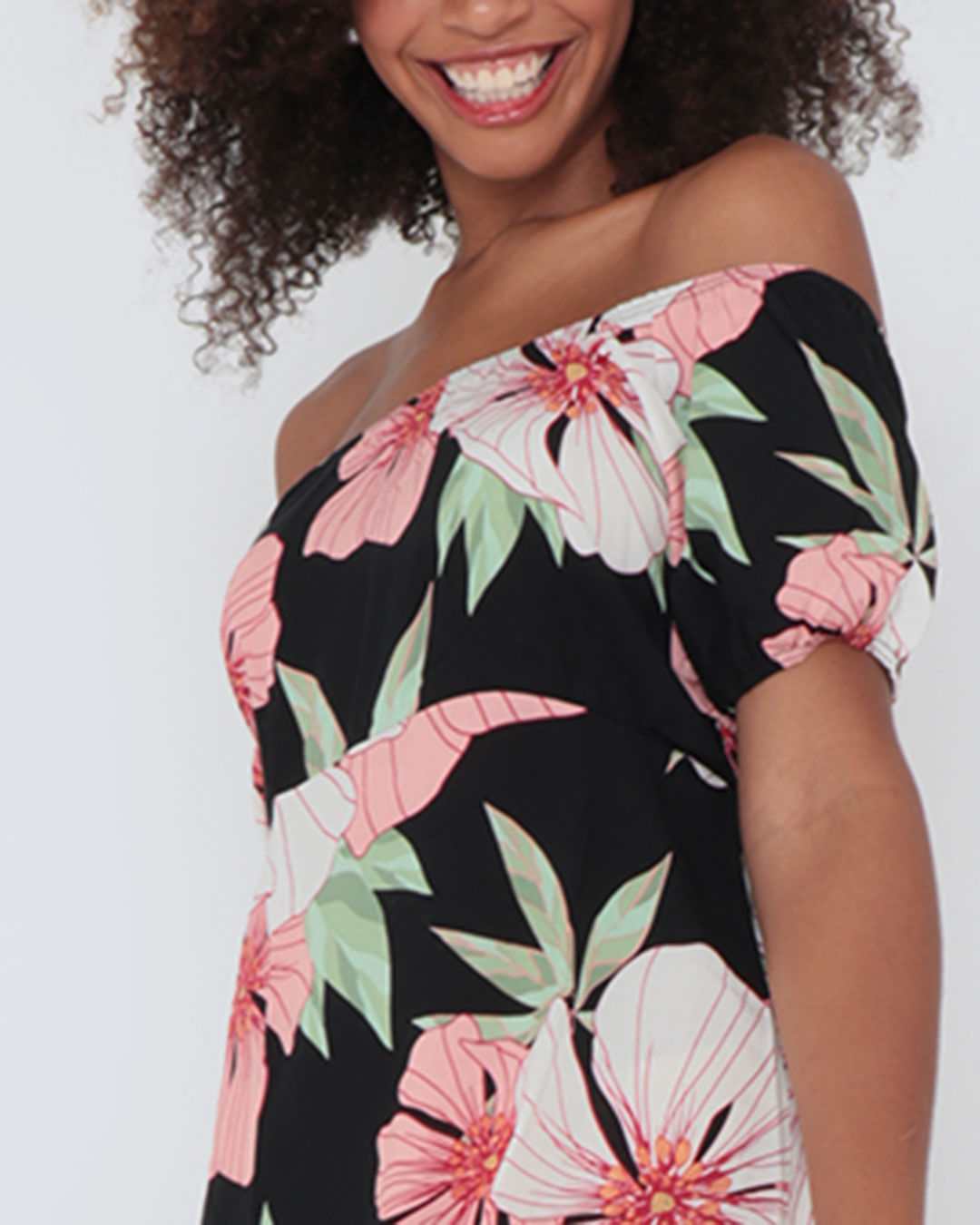 Vestido-Ciganinha-Estampado-7490-Re---Preto-Floral