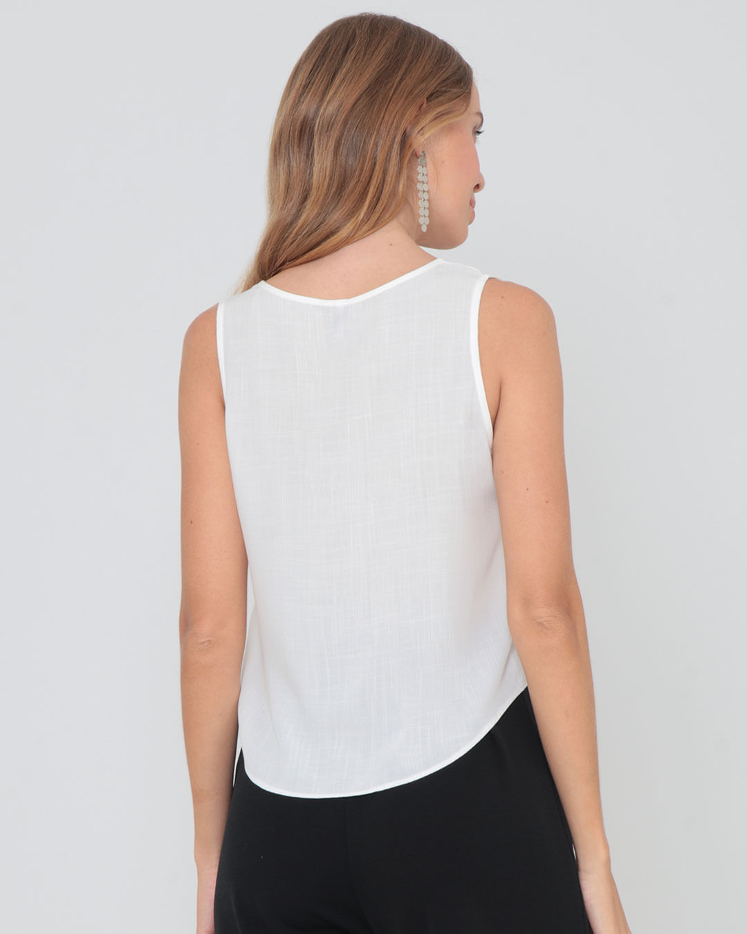 Regata-214321-C-Botao-E-No---Branco