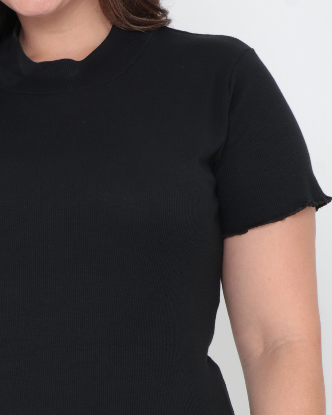 Tshirt-04296-Gola-Alta---Preto