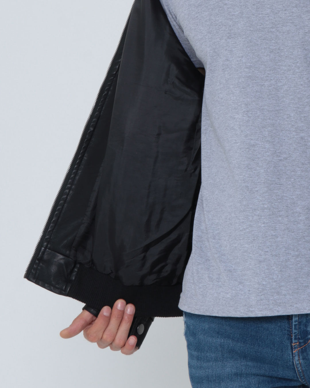 Jaqueta-Pu--Zh-Bp1205-S-Pelo-Pgg---Preto