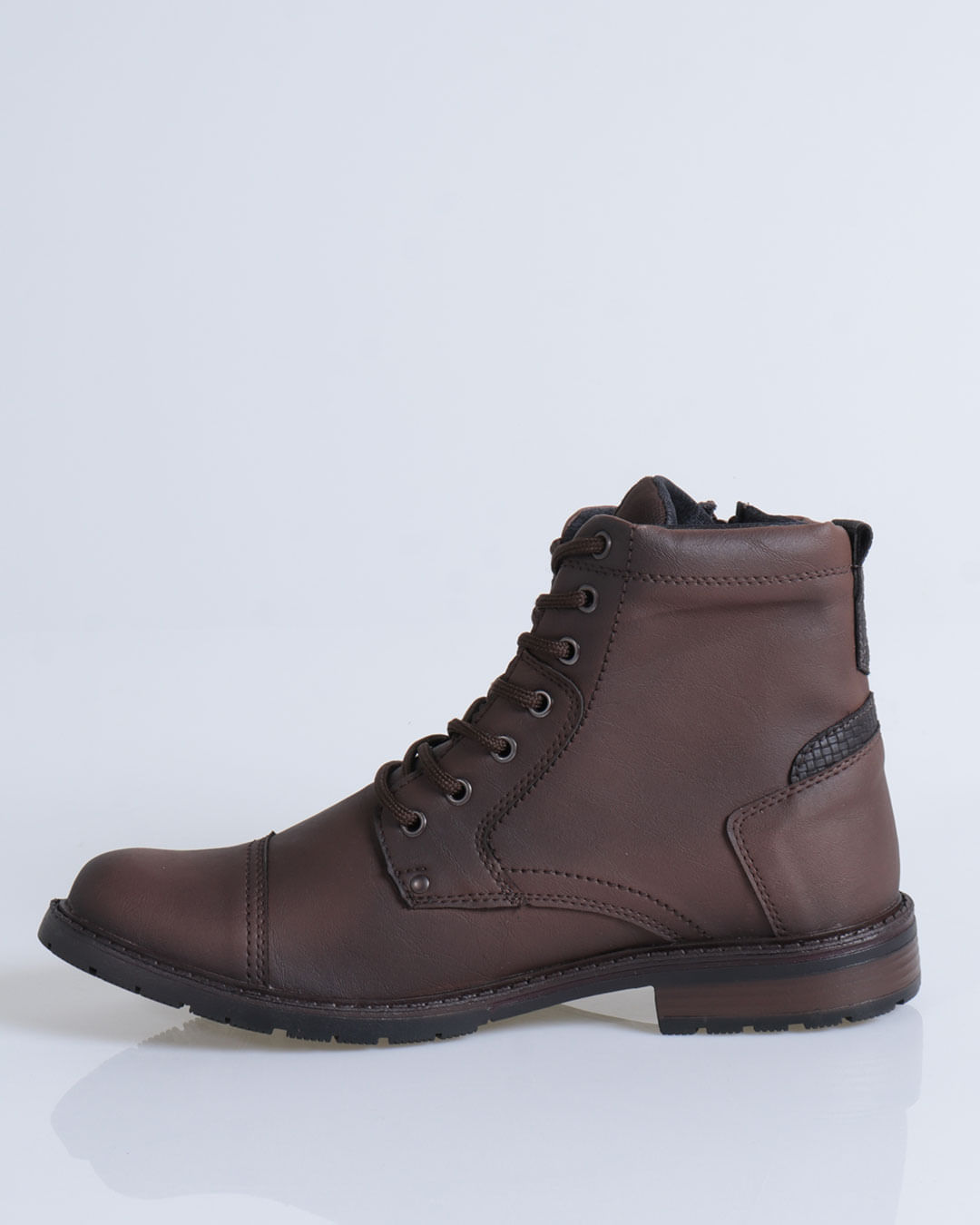 Bota-Cas-1802-Marrom---Marrom-Medio