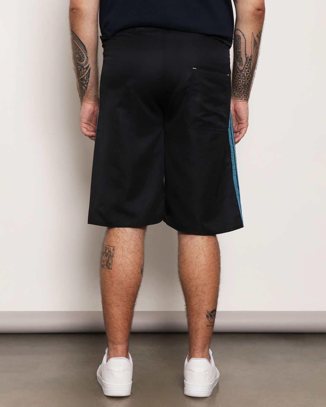 Bermuda-230-Lisa-Vies-Lat-Plus---Preto