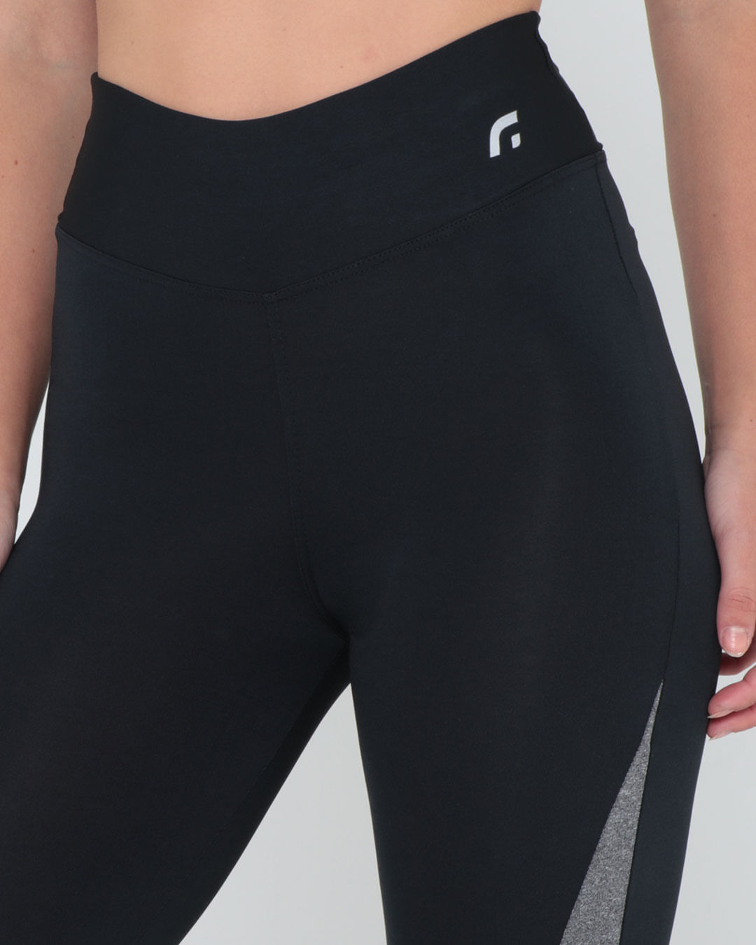 Legging-10156e-Recorte-2-Cores---Preto-Outros