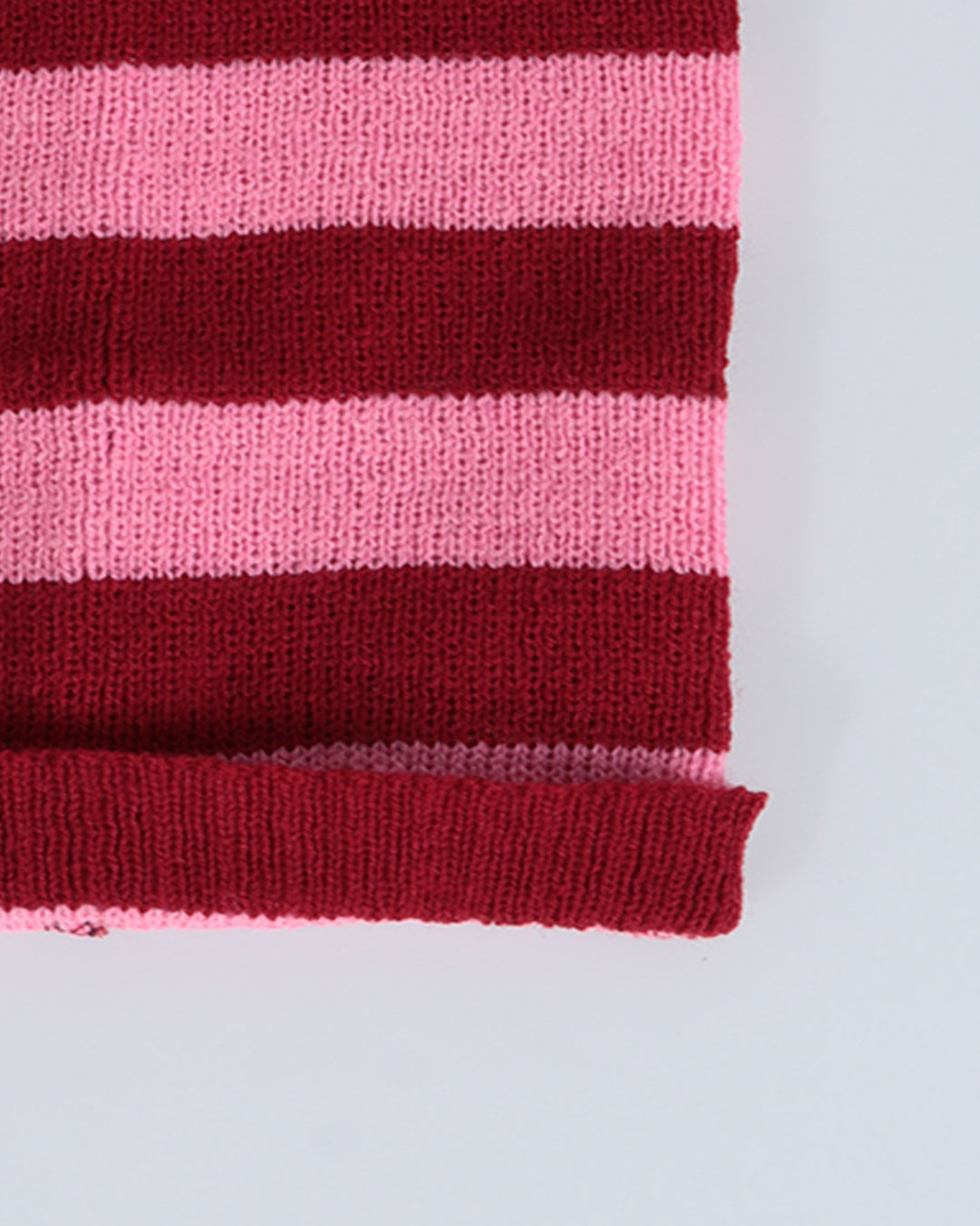 Gorro-4001416-Fem-13-Sortido---Vermelho-Listrado