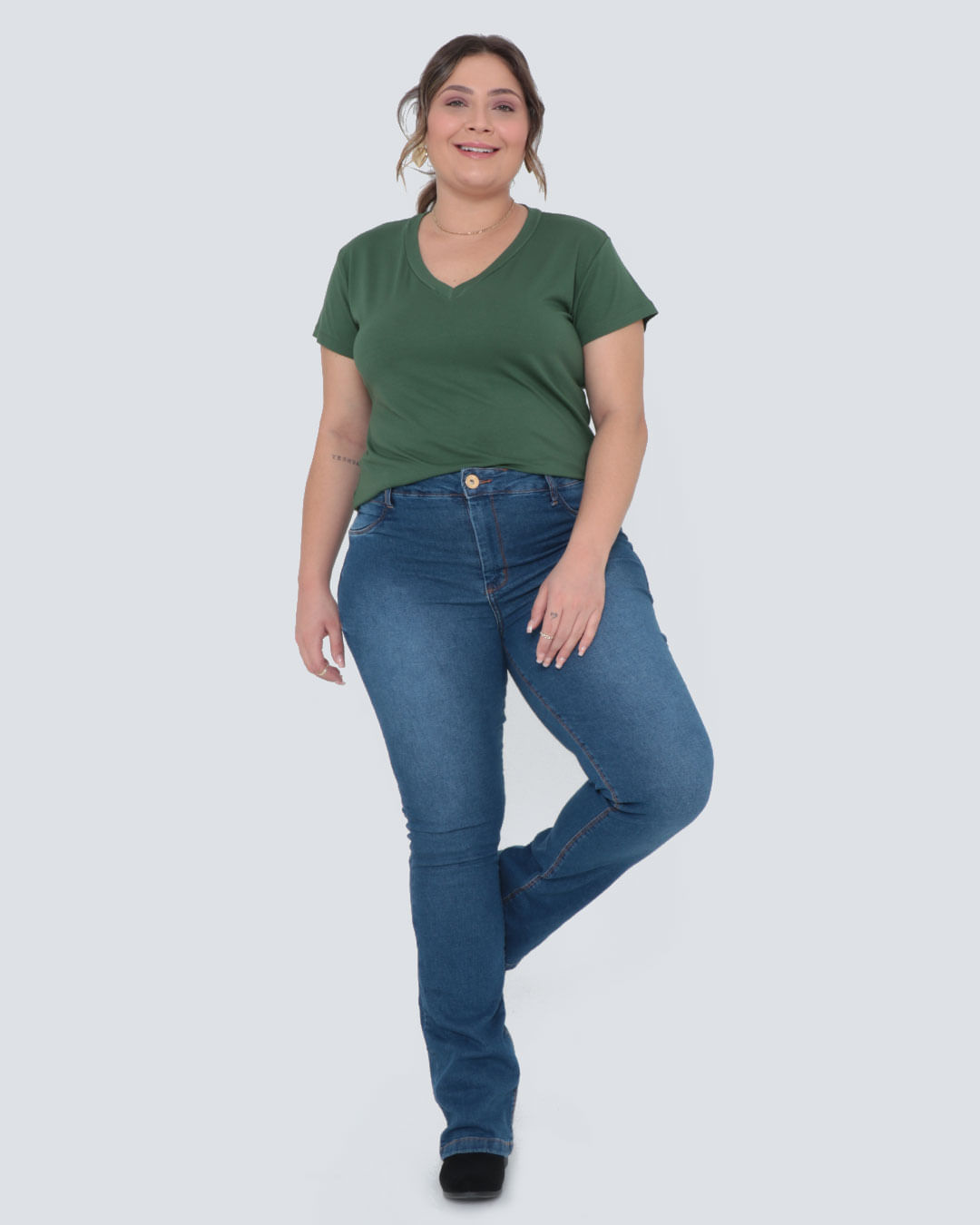 Tshirt-415-Dec-V-Militar---Verde-Escuro