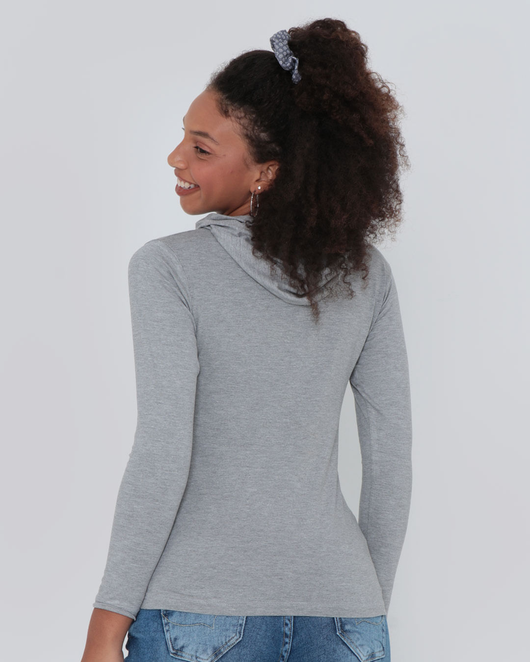 Blusa2277902-Mg-Longa-Silk-E-Capuz---Cinza-Claro