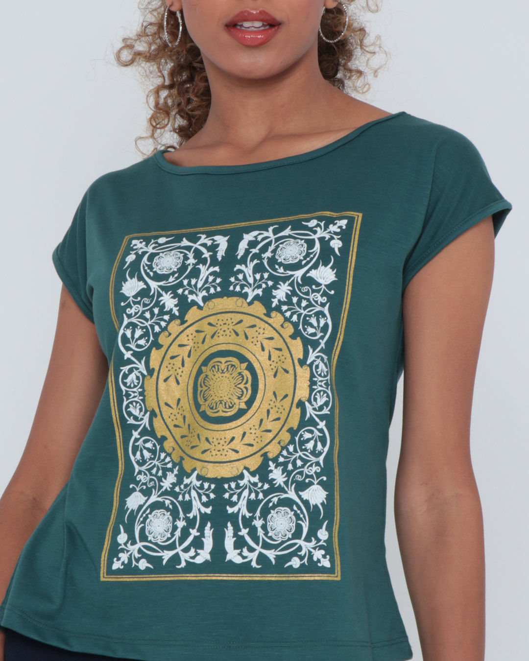 Blusa-20002--Estampada-Verde--Mesa---Verde-Escuro