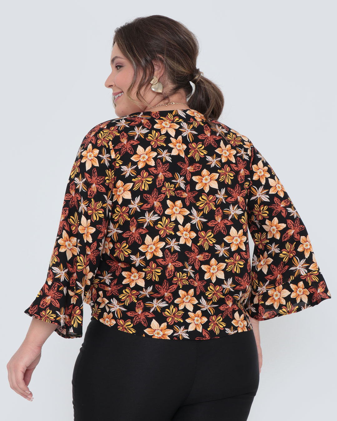 Bata-7997pe-Estampada---Preto-Floral